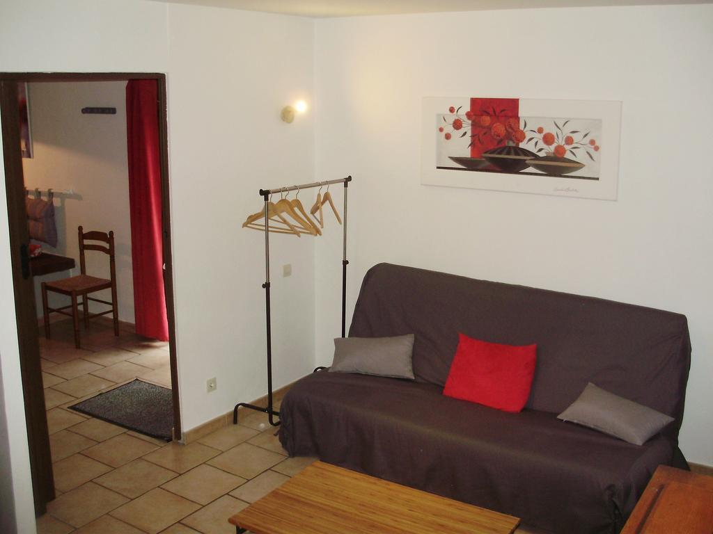 AUBERGE du BORD des EAUX - Demi-pension assurée sur réservation Saint-Amand-les-Eaux Esterno foto