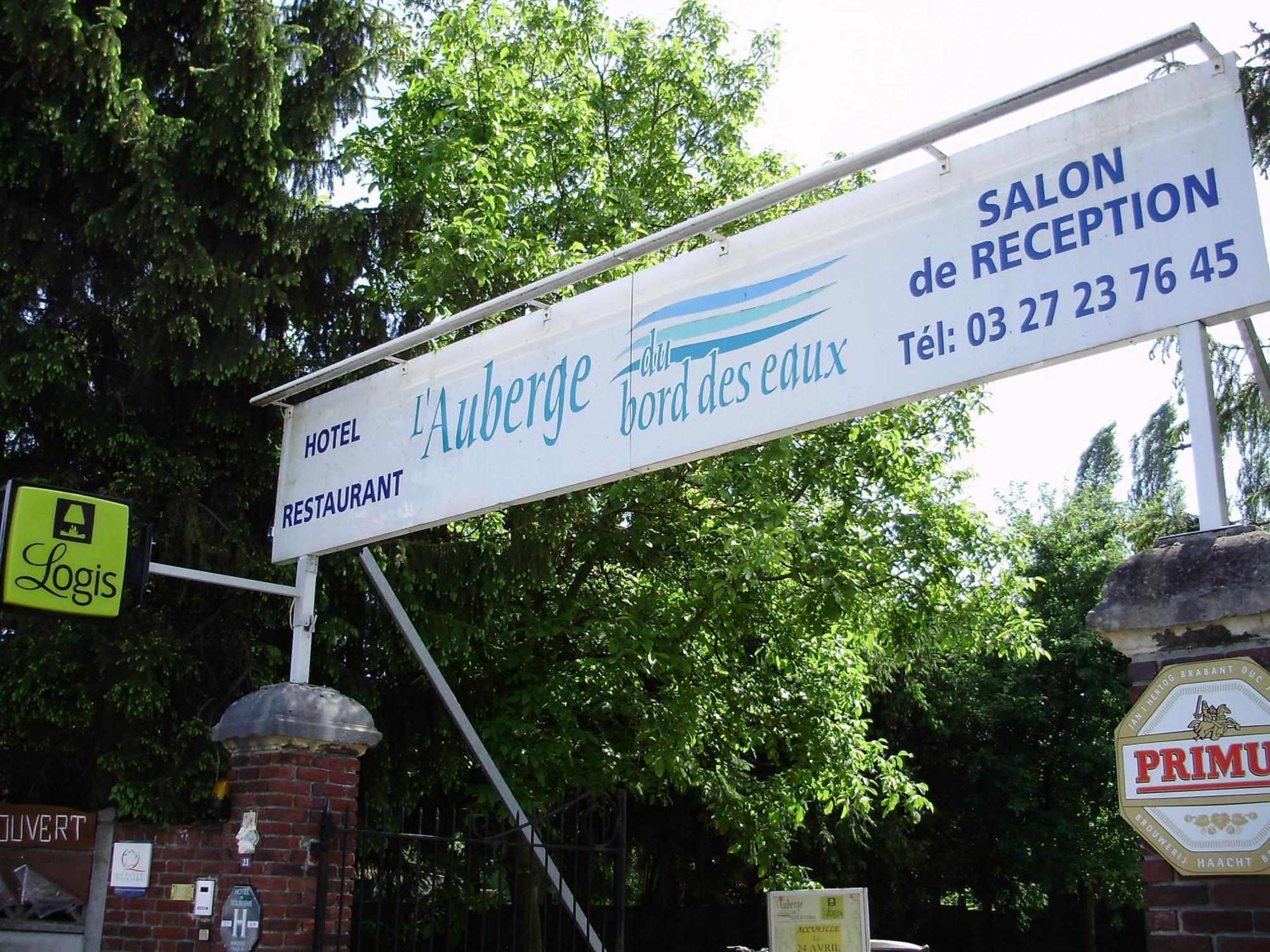 AUBERGE du BORD des EAUX - Demi-pension assurée sur réservation Saint-Amand-les-Eaux Esterno foto