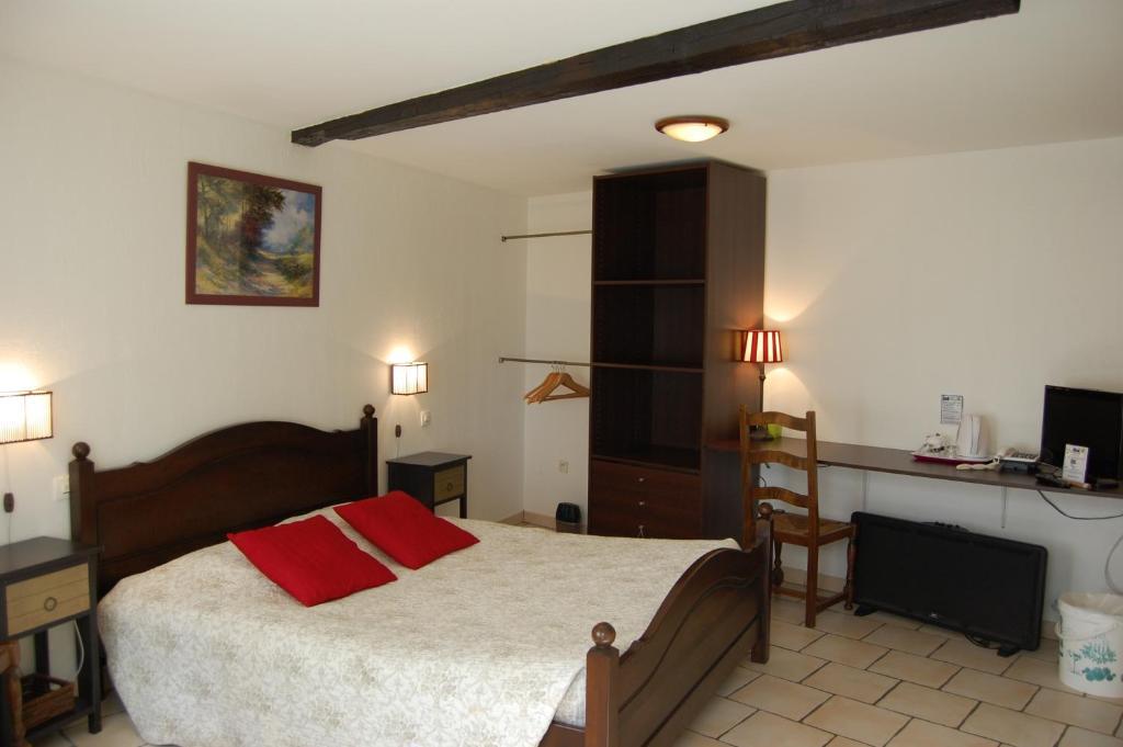 AUBERGE du BORD des EAUX - Demi-pension assurée sur réservation Saint-Amand-les-Eaux Camera foto