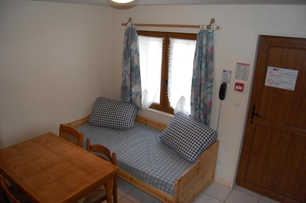 AUBERGE du BORD des EAUX - Demi-pension assurée sur réservation Saint-Amand-les-Eaux Camera foto