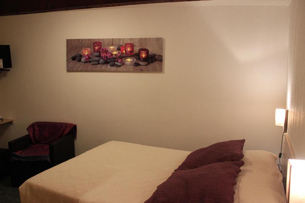 AUBERGE du BORD des EAUX - Demi-pension assurée sur réservation Saint-Amand-les-Eaux Camera foto