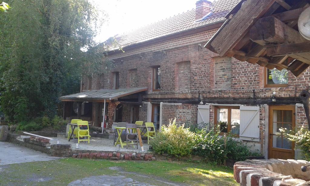AUBERGE du BORD des EAUX - Demi-pension assurée sur réservation Saint-Amand-les-Eaux Esterno foto